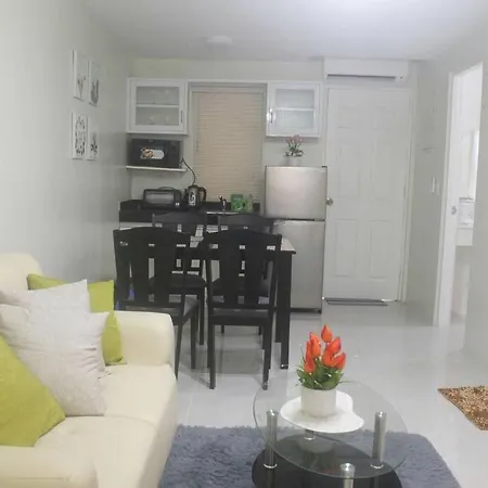 Pontefino Prime Townhouse 4Br With Wifi & Pool Apartment Batangas Exterior photo