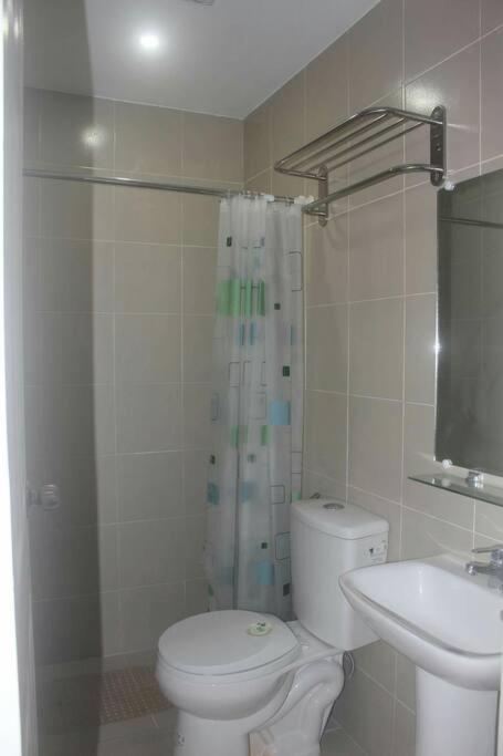 Pontefino Prime Townhouse 4br With Wifi & Pool * Batangas